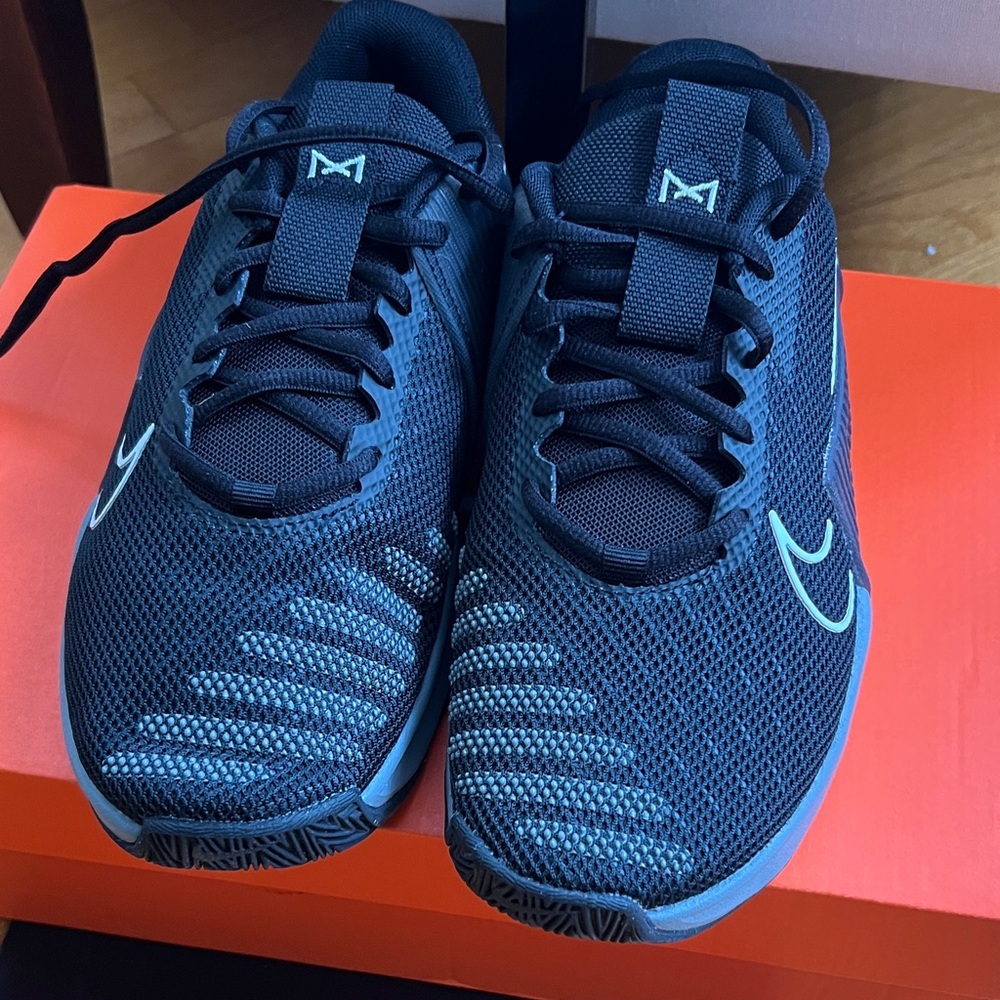 Nike Metcon.  Black and Gray Athletic Sneakers. New with Box